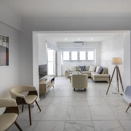 You Will Love This Luxury Apartment In Larnaca, Larnaca Apartment 1382 فيلة